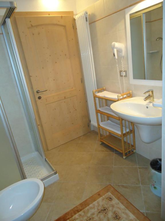 רוברטו Appartamenti Camere Masi Brenta מראה חיצוני תמונה